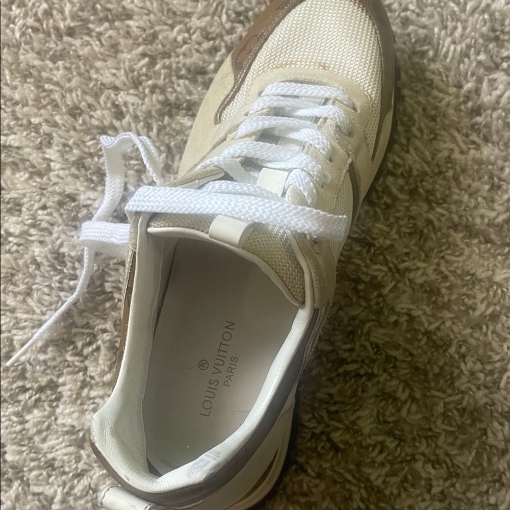 Louis Vuitton Cream and Brown Casual Sneakers
